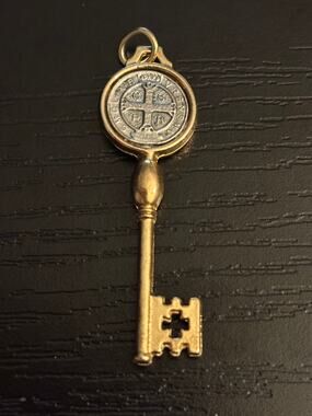 Vintage Gold Tone Saint Benedict Key Pendant Charm